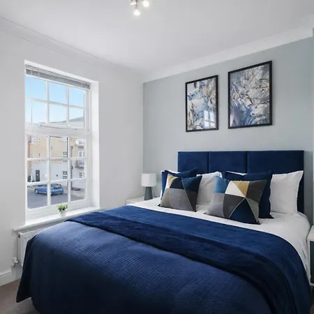 Lovely 4 Bedroom House In - Sleeps 10 Semesterbostad York